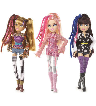 BRATZ TWISTY STYLE NUKKE - LAJITELMA 3 ERIL image